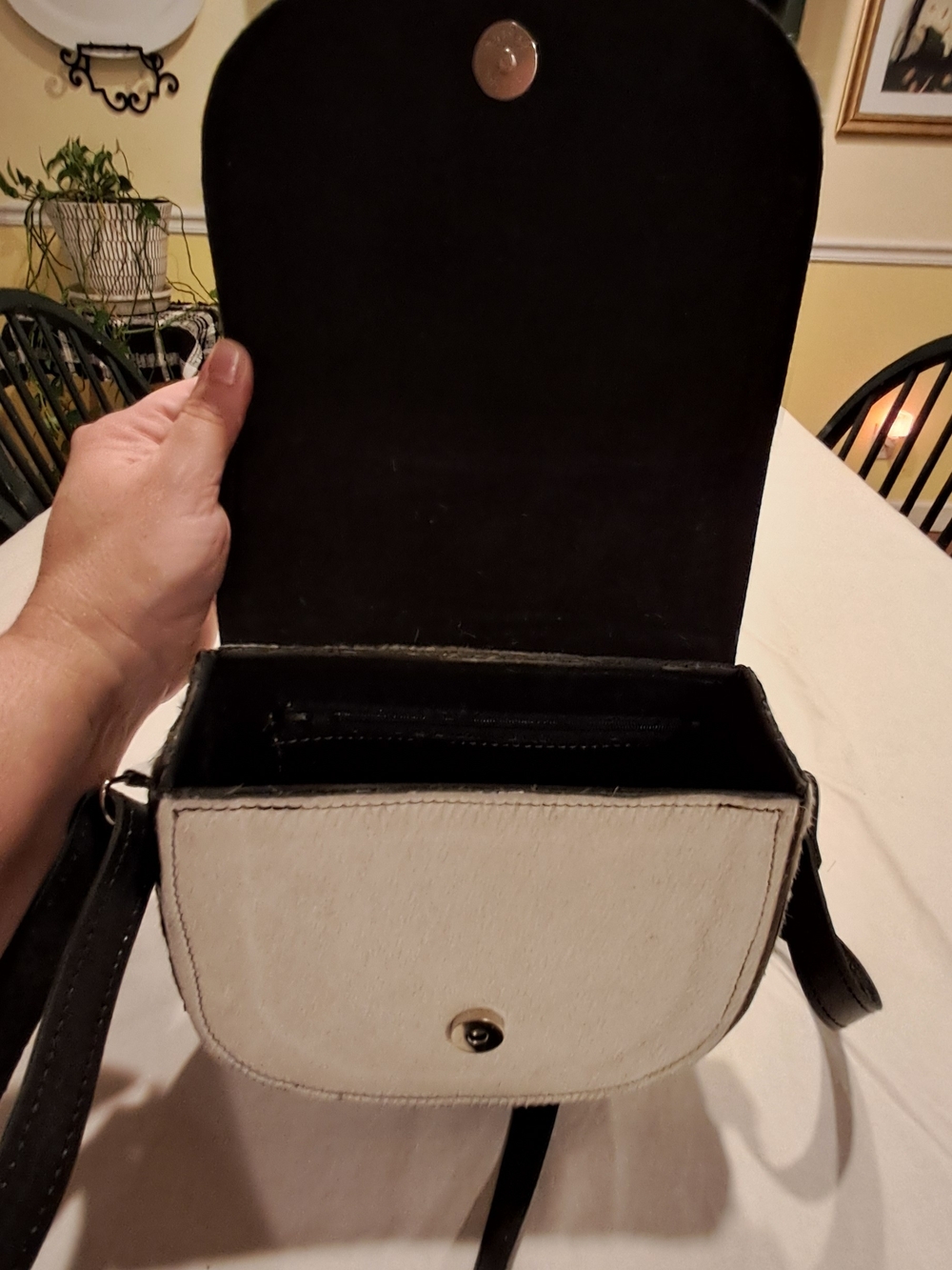 Cowhide Crossbody Saddle Bag - Black & White with adjustable Strap - Picture 2 of 7
